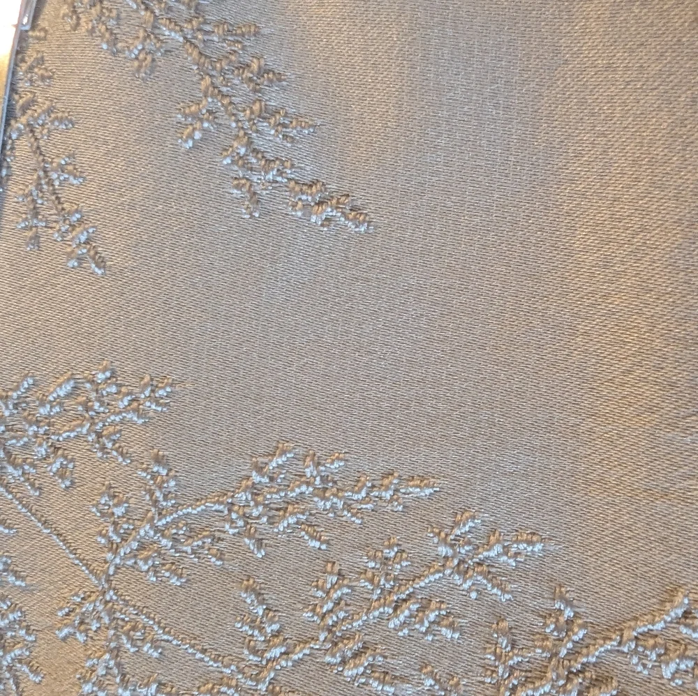 Waterford Grey Sprigs Jacquard Cloth Dinner Napkins Set Of 4